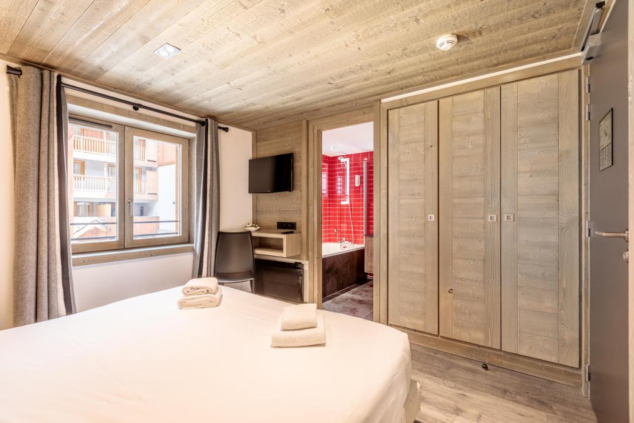 Victoria Lodge, Friendly Hotel Val-dʼIsère エクステリア 写真