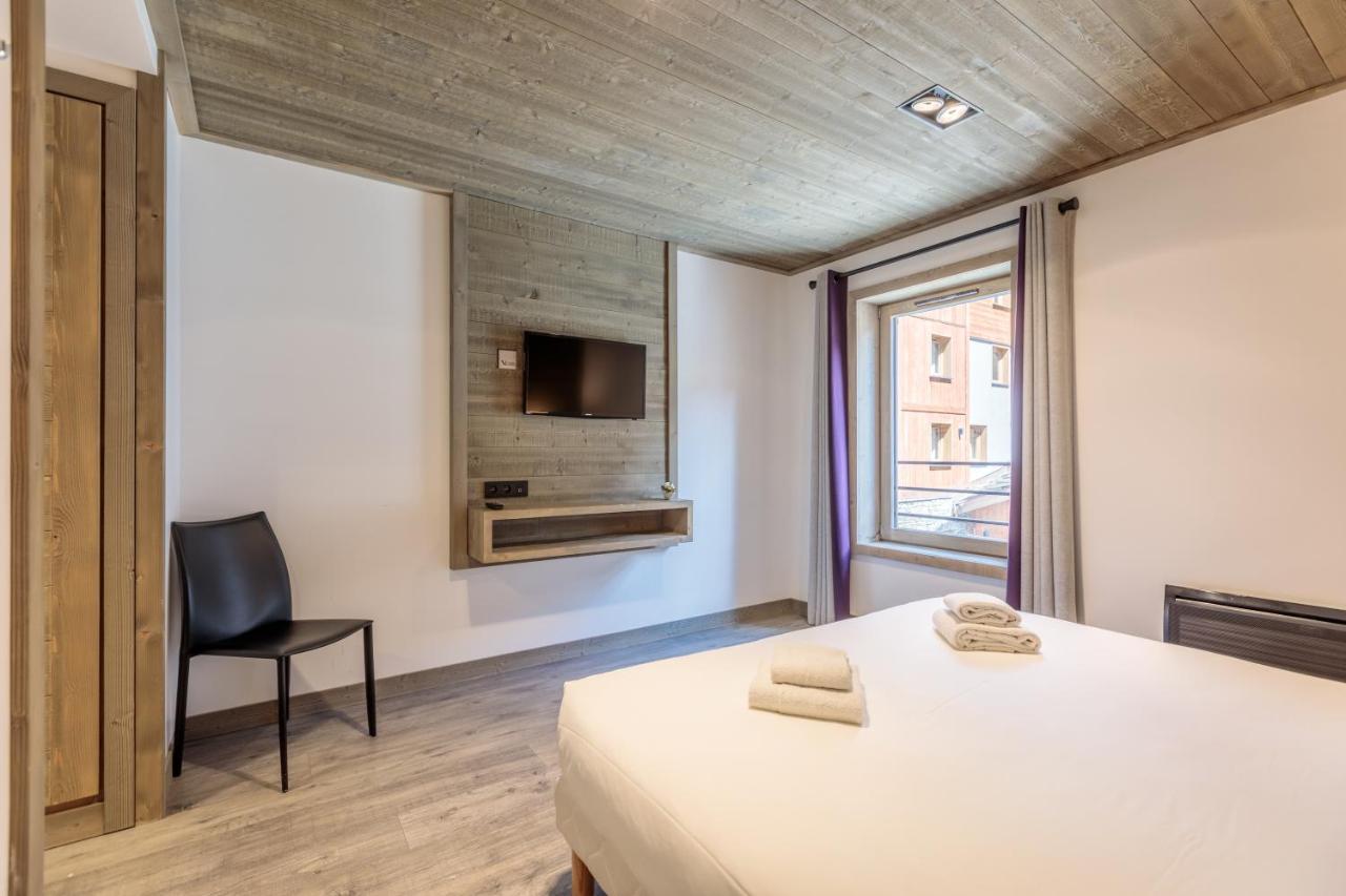 Victoria Lodge, Friendly Hotel Val-dʼIsère エクステリア 写真