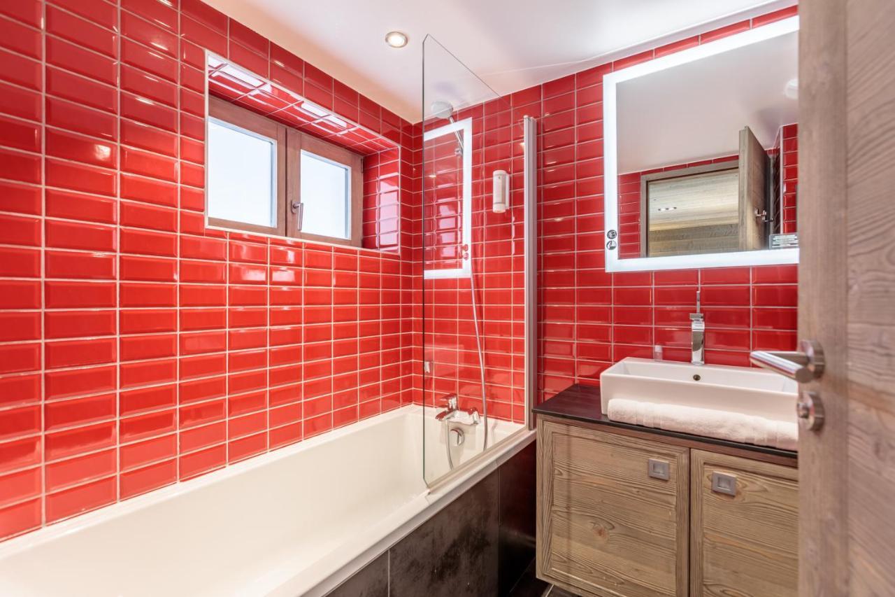 Victoria Lodge, Friendly Hotel Val-dʼIsère エクステリア 写真