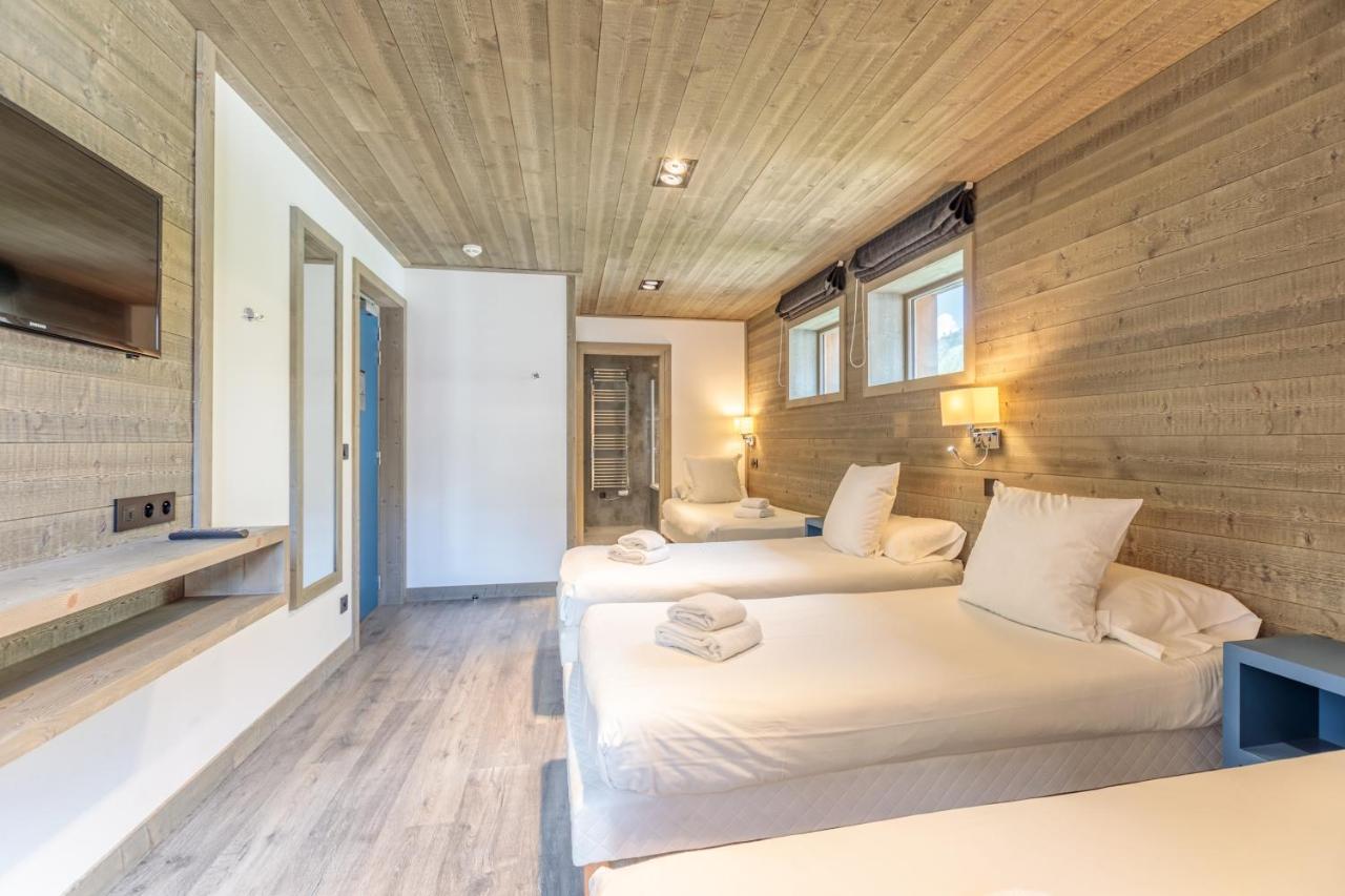 Victoria Lodge, Friendly Hotel Val-dʼIsère エクステリア 写真